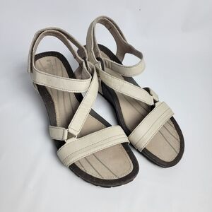 Teva Women's 9½M Cabrillo Crossover Wedge Sandal Leather Dune Rubber Outsole